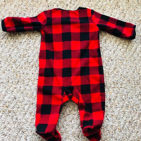 Girl's Carter three baby clothes. - Picture 8 of 14